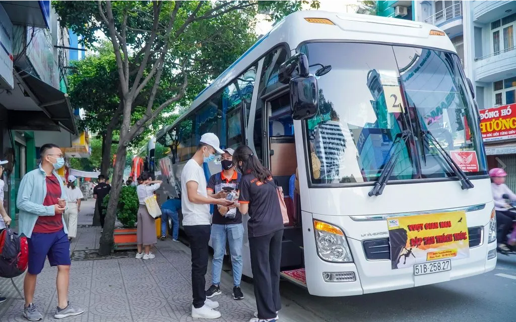 thuê xe Quy Nhơn 16 chỗ, 29 chỗ, 45 chỗ sân bay Phù Cát