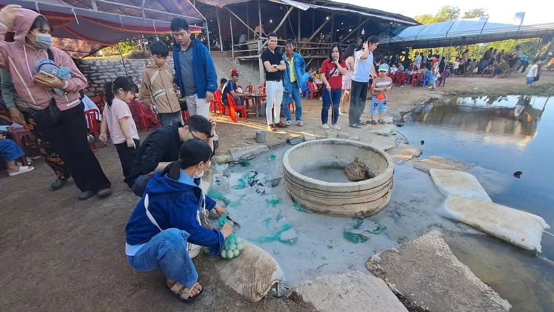 Taxi điện sân bay Phù Cát đi Cát Hiệp - Khám phá thiên đường suối nước nóng Hội Vân, Bình Định (Gia Lai mới)